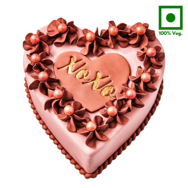 A Flowers Heart Design Premium Cake (Flavor Selection Available)